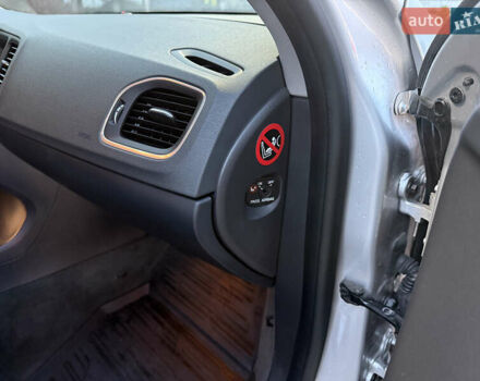 Серый Вольво B60, объемом двигателя 1.56 л и пробегом 302 тыс. км за 9500 $, фото 22 на Automoto.ua