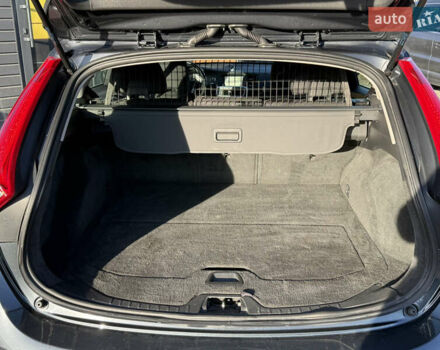 Сірий Вольво B60, об'ємом двигуна 2 л та пробігом 255 тис. км за 10700 $, фото 35 на Automoto.ua