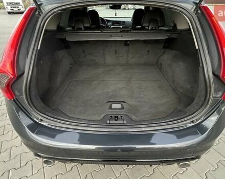 Вольво B60 2011 в Луцке на Automoto.ua Серый Вольво B60, объемом двигателя 1.98 л и пробегом 287 тыс. км за 12500 $, фото 17 на Automoto.ua