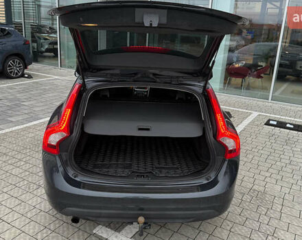 Сірий Вольво B60, об'ємом двигуна 2 л та пробігом 259 тис. км за 8500 $, фото 9 на Automoto.ua