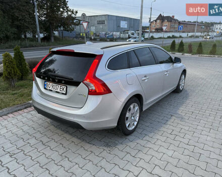 Серый Вольво B60, объемом двигателя 1.56 л и пробегом 302 тыс. км за 9500 $, фото 1 на Automoto.ua