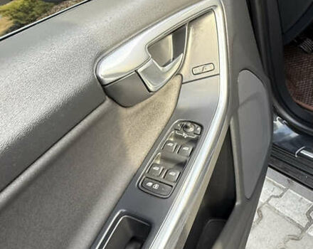 Сірий Вольво B60, об'ємом двигуна 1.6 л та пробігом 220 тис. км за 10000 $, фото 18 на Automoto.ua