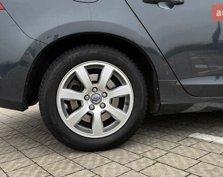 Сірий Вольво B60, об'ємом двигуна 2 л та пробігом 259 тис. км за 8500 $, фото 15 на Automoto.ua