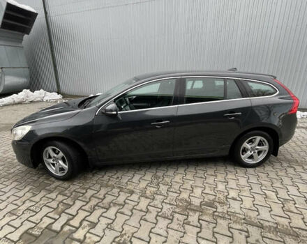 Серый Вольво B60, объемом двигателя 1.98 л и пробегом 254 тыс. км за 10499 $, фото 5 на Automoto.ua