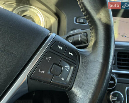 Сірий Вольво B60, об'ємом двигуна 2 л та пробігом 255 тис. км за 10700 $, фото 49 на Automoto.ua