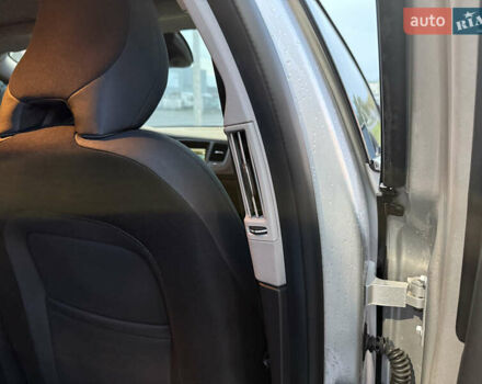 Серый Вольво B60, объемом двигателя 1.56 л и пробегом 302 тыс. км за 9500 $, фото 17 на Automoto.ua