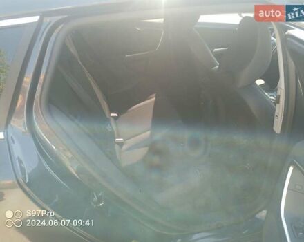 Серый Вольво B60, объемом двигателя 1.98 л и пробегом 450 тыс. км за 8500 $, фото 7 на Automoto.ua