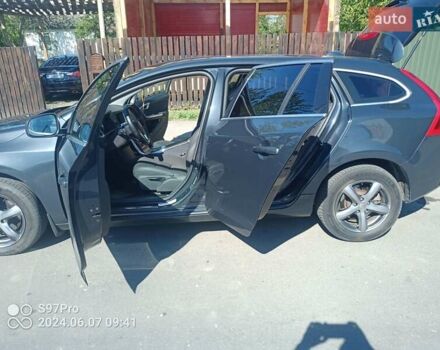 Серый Вольво B60, объемом двигателя 1.98 л и пробегом 450 тыс. км за 8500 $, фото 12 на Automoto.ua