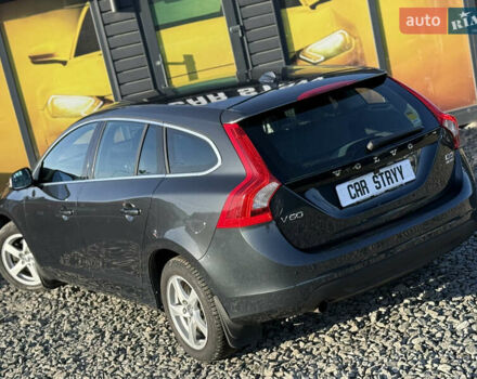 Сірий Вольво B60, об'ємом двигуна 2 л та пробігом 255 тис. км за 10700 $, фото 16 на Automoto.ua