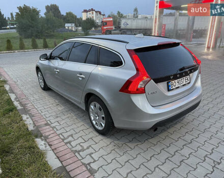 Серый Вольво B60, объемом двигателя 1.56 л и пробегом 302 тыс. км за 9500 $, фото 2 на Automoto.ua