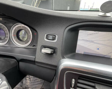 Серый Вольво B60, объемом двигателя 1.98 л и пробегом 254 тыс. км за 10499 $, фото 35 на Automoto.ua