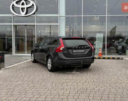 Сірий Вольво B60, об'ємом двигуна 2 л та пробігом 259 тис. км за 8500 $, фото 1 на Automoto.ua