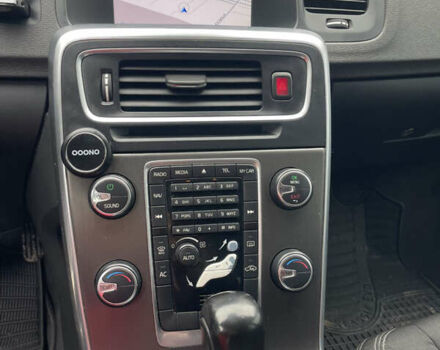 Серый Вольво B60, объемом двигателя 1.98 л и пробегом 254 тыс. км за 10499 $, фото 15 на Automoto.ua