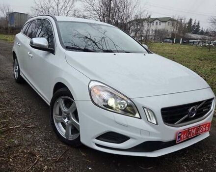 Сірий Вольво B60, об'ємом двигуна 0 л та пробігом 180 тис. км за 9799 $, фото 56 на Automoto.ua