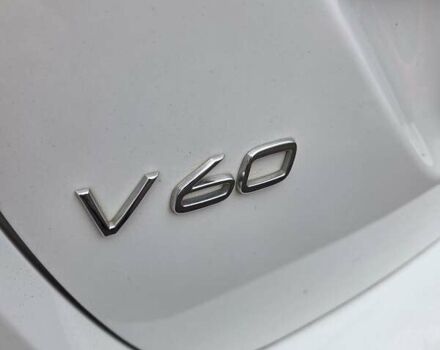 Сірий Вольво B60, об'ємом двигуна 0 л та пробігом 180 тис. км за 9799 $, фото 57 на Automoto.ua