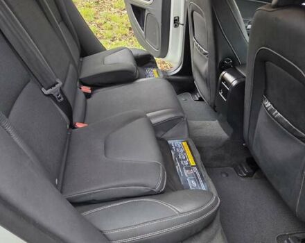 Сірий Вольво B60, об'ємом двигуна 0 л та пробігом 180 тис. км за 9799 $, фото 20 на Automoto.ua