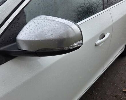 Сірий Вольво B60, об'ємом двигуна 0 л та пробігом 180 тис. км за 9799 $, фото 61 на Automoto.ua