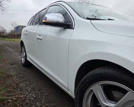 Сірий Вольво B60, об'ємом двигуна 0 л та пробігом 180 тис. км за 9799 $, фото 55 на Automoto.ua