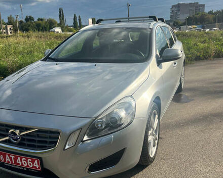 Серый Вольво B60, объемом двигателя 1.6 л и пробегом 213 тыс. км за 10800 $, фото 10 на Automoto.ua