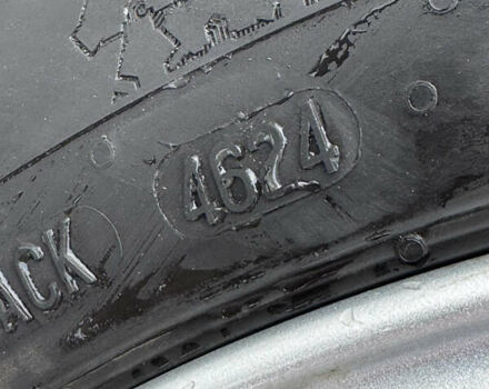 Сірий Вольво B60, об'ємом двигуна 2 л та пробігом 239 тис. км за 12399 $, фото 35 на Automoto.ua