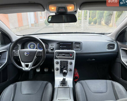 Сірий Вольво B60, об'ємом двигуна 1.56 л та пробігом 206 тис. км за 10999 $, фото 99 на Automoto.ua