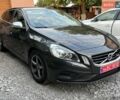Сірий Вольво B60, об'ємом двигуна 2 л та пробігом 217 тис. км за 10900 $, фото 1 на Automoto.ua