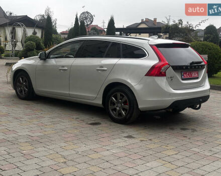 Сірий Вольво B60, об'ємом двигуна 1.6 л та пробігом 212 тис. км за 10850 $, фото 53 на Automoto.ua