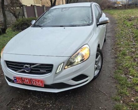 Сірий Вольво B60, об'ємом двигуна 0 л та пробігом 180 тис. км за 9799 $, фото 7 на Automoto.ua