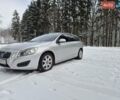 Серый Вольво B60, объемом двигателя 1.56 л и пробегом 300 тыс. км за 9500 $, фото 1 на Automoto.ua
