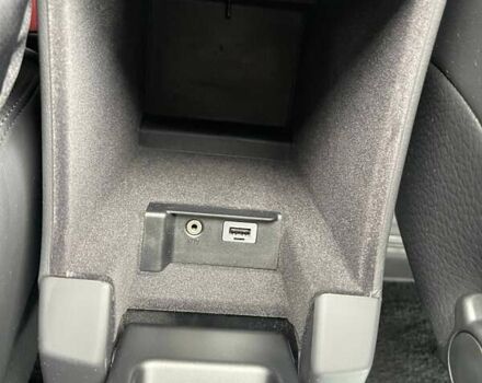 Сірий Вольво B60, об'ємом двигуна 2 л та пробігом 289 тис. км за 11400 $, фото 40 на Automoto.ua