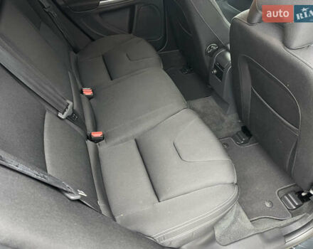 Серый Вольво B60, объемом двигателя 2 л и пробегом 109 тыс. км за 14800 $, фото 38 на Automoto.ua