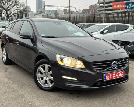 Серый Вольво B60, объемом двигателя 2 л и пробегом 243 тыс. км за 14500 $, фото 9 на Automoto.ua