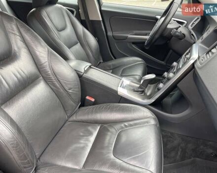 Сірий Вольво B60, об'ємом двигуна 2 л та пробігом 289 тис. км за 11400 $, фото 38 на Automoto.ua