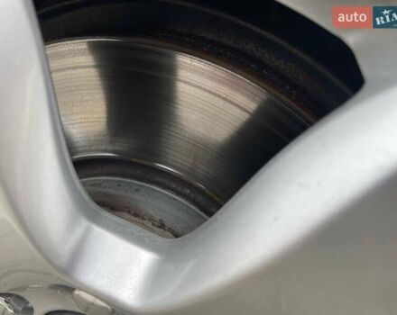 Серый Вольво B60, объемом двигателя 2 л и пробегом 299 тыс. км за 11600 $, фото 54 на Automoto.ua