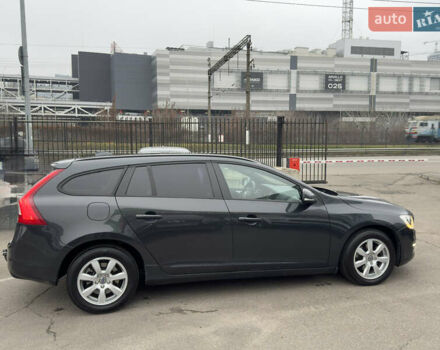 Серый Вольво B60, объемом двигателя 2 л и пробегом 243 тыс. км за 14500 $, фото 7 на Automoto.ua