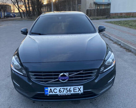 Серый Вольво B60, объемом двигателя 2 л и пробегом 240 тыс. км за 13300 $, фото 1 на Automoto.ua