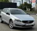 Сірий Вольво B60, об'ємом двигуна 1.98 л та пробігом 285 тис. км за 11875 $, фото 2 на Automoto.ua