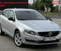 Сірий Вольво B60, об'ємом двигуна 1.98 л та пробігом 285 тис. км за 11875 $, фото 1 на Automoto.ua