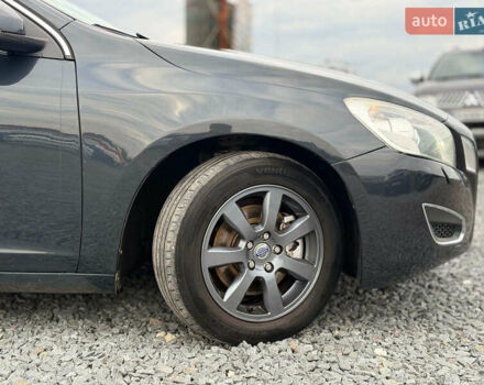 Вольво B60 2013 в Львове на Automoto.ua Серый Вольво B60, объемом двигателя 1.6 л и пробегом 237 тыс. км за 9690 $, фото 5 на Automoto.ua