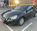 Сірий Вольво B60, об'ємом двигуна 2 л та пробігом 264 тис. км за 10900 $, фото 1 на Automoto.ua