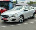 Сірий Вольво B60, об'ємом двигуна 2 л та пробігом 240 тис. км за 13000 $, фото 1 на Automoto.ua