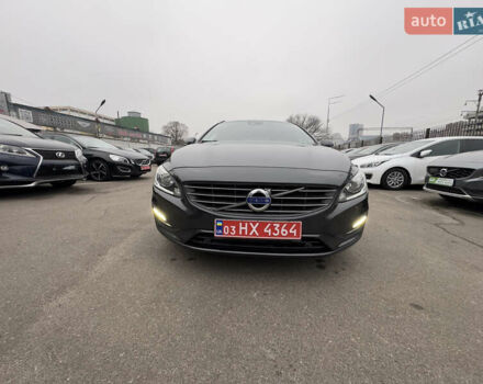 Серый Вольво B60, объемом двигателя 2 л и пробегом 243 тыс. км за 14500 $, фото 56 на Automoto.ua