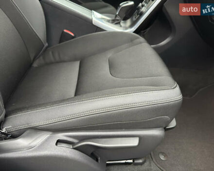 Серый Вольво B60, объемом двигателя 2 л и пробегом 243 тыс. км за 14500 $, фото 32 на Automoto.ua