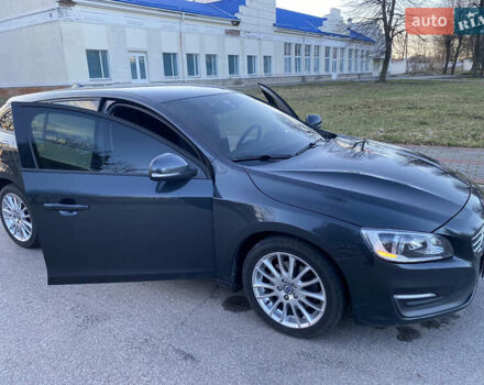 Серый Вольво B60, объемом двигателя 2 л и пробегом 240 тыс. км за 13300 $, фото 13 на Automoto.ua