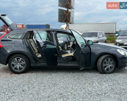 Вольво B60 2013 в Львове на Automoto.ua Серый Вольво B60, объемом двигателя 1.6 л и пробегом 237 тыс. км за 9690 $, фото 26 на Automoto.ua