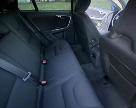 Серый Вольво B60, объемом двигателя 2 л и пробегом 240 тыс. км за 13300 $, фото 24 на Automoto.ua