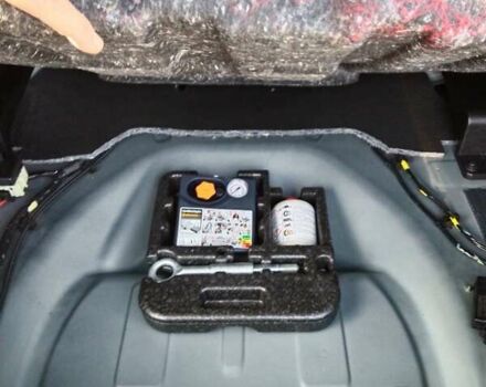 Серый Вольво B60, объемом двигателя 1.98 л и пробегом 109 тыс. км за 15400 $, фото 14 на Automoto.ua