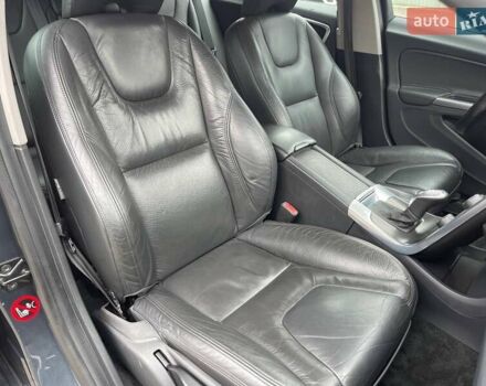 Сірий Вольво B60, об'ємом двигуна 2 л та пробігом 289 тис. км за 11400 $, фото 39 на Automoto.ua