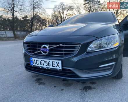 Серый Вольво B60, объемом двигателя 2 л и пробегом 240 тыс. км за 13300 $, фото 11 на Automoto.ua