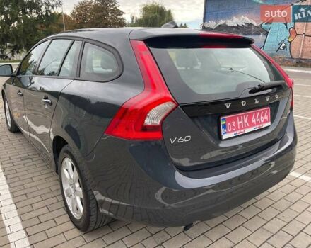 Серый Вольво B60, объемом двигателя 2 л и пробегом 300 тыс. км за 12200 $, фото 7 на Automoto.ua